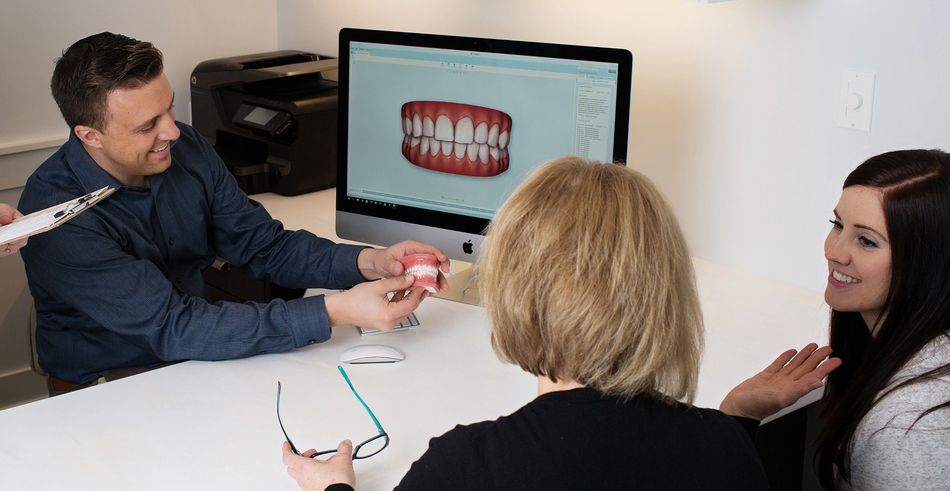 When to See an Orthodontist: Signs for Children, Teens, and Adults
